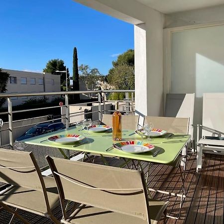 17 - Appartement Neuf, Parking Terrasse Et Jolie Vue Бандол Екстериор снимка